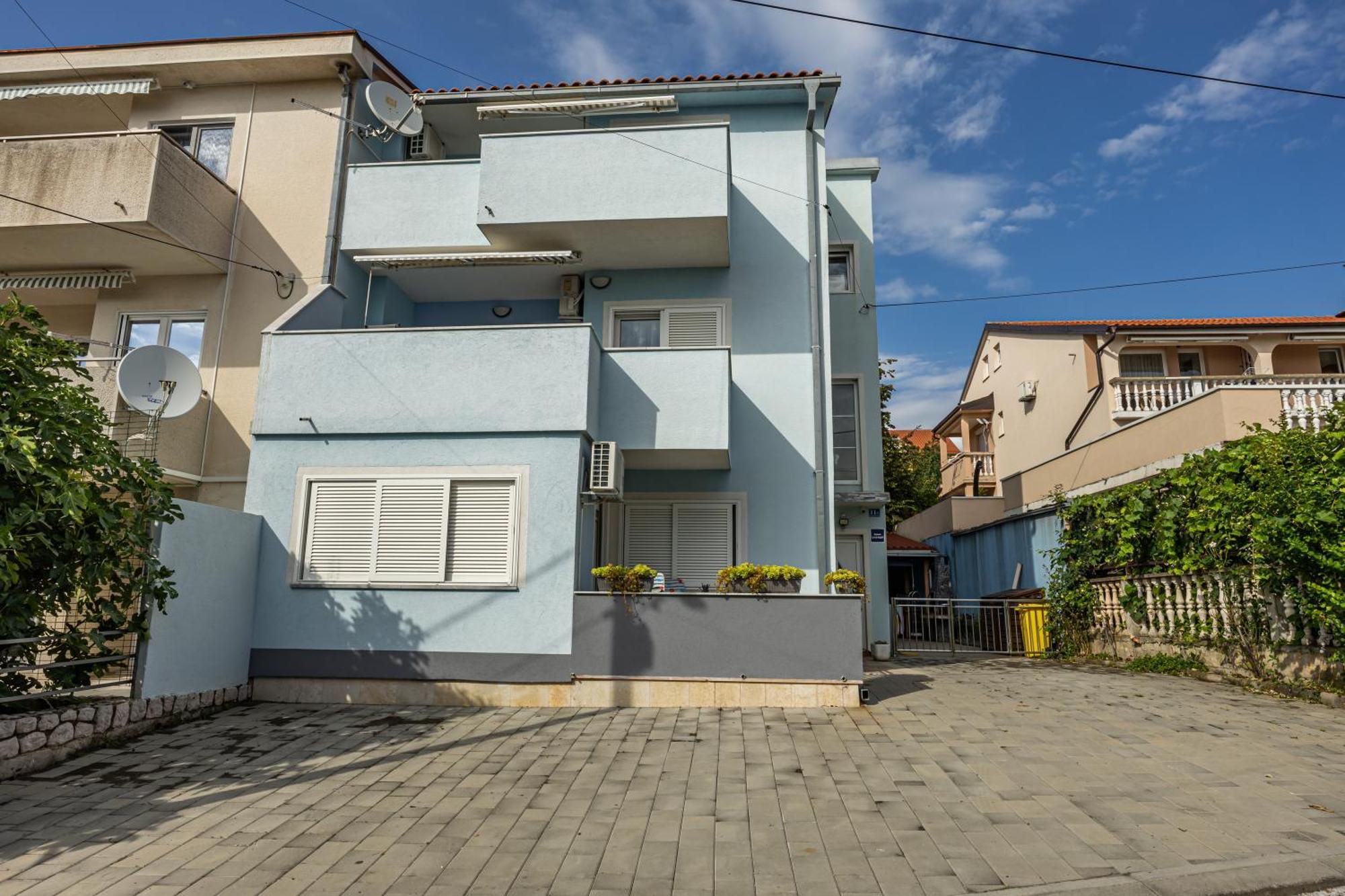 Navy Apartments Jadranovo Bagian luar foto