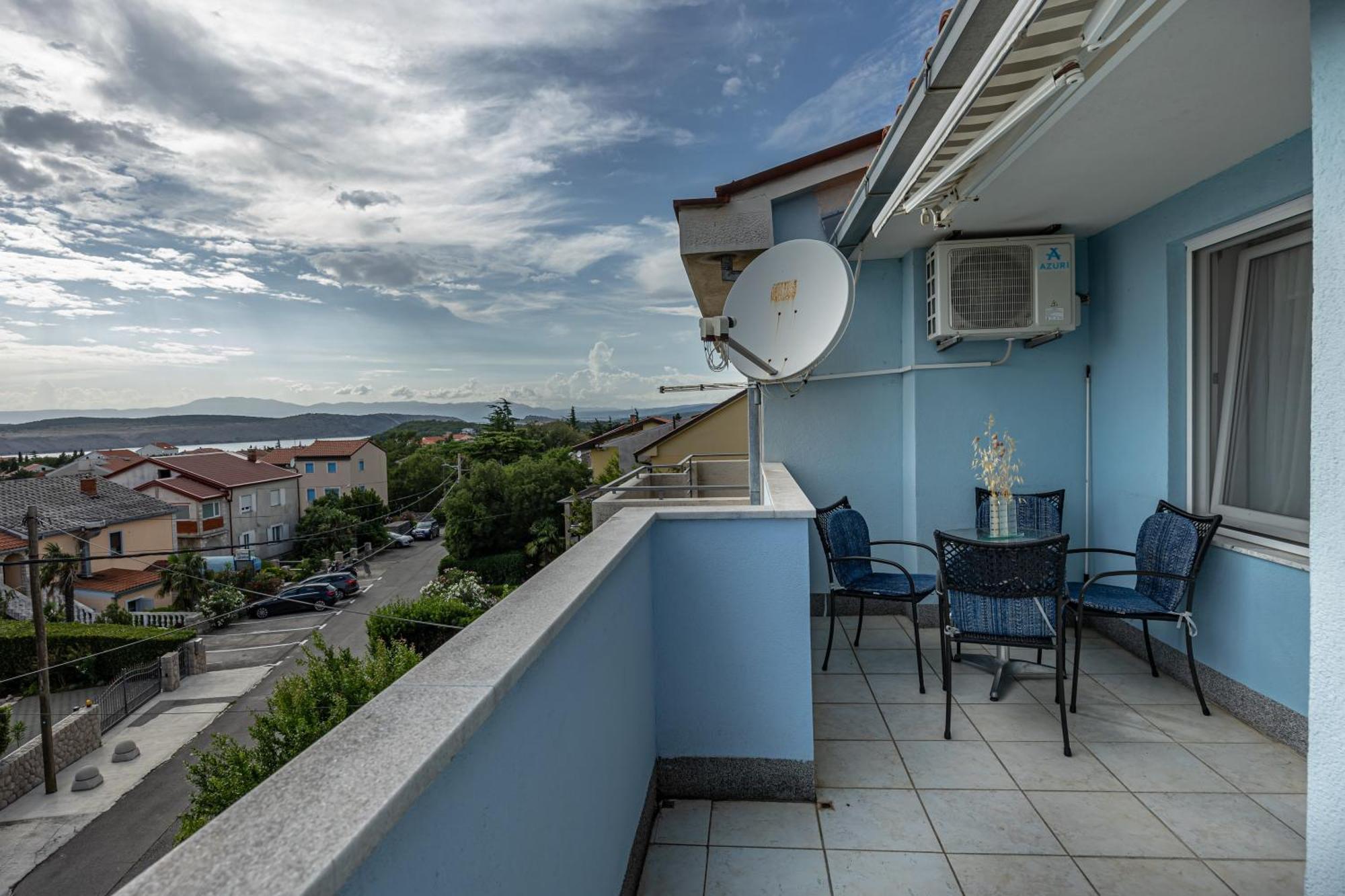 Navy Apartments Jadranovo Bagian luar foto